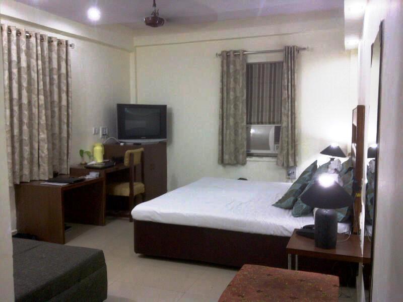 Aravali Clarks Inn Alwar Exterior photo